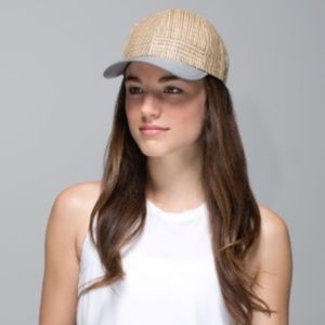 NWOT LULULEMON Festival Hat CUTE!